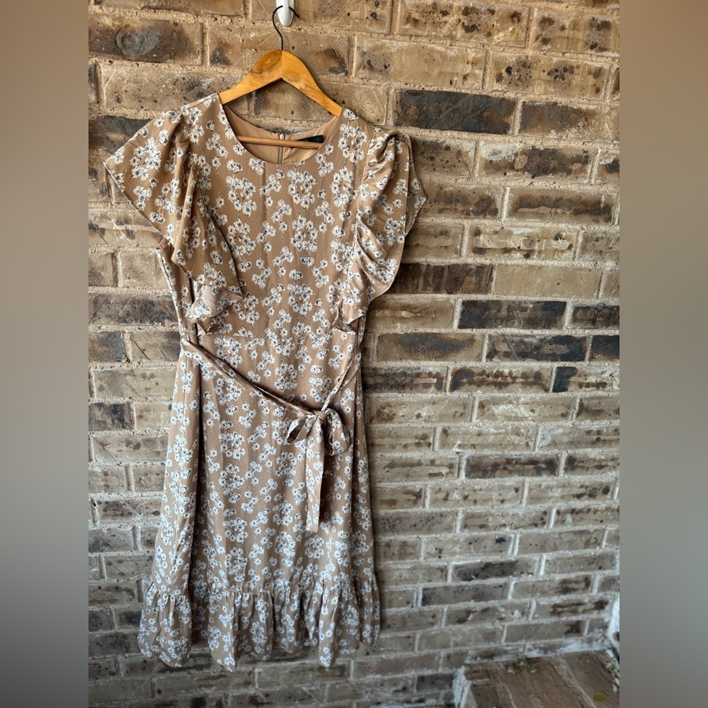 Mikarose Floral Midi Dress in Tan size Large